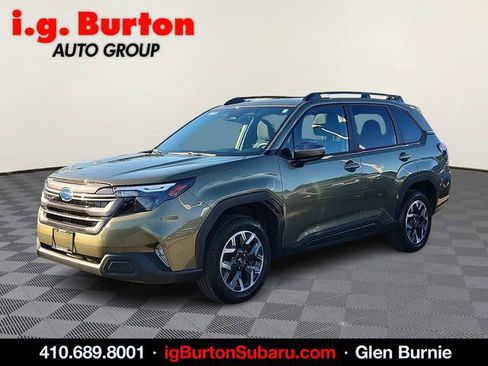 Used 2026 Subaru Forester Premium image 3