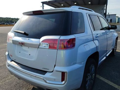Used 2017 GMC Terrain Denali AWD/4WD image 3