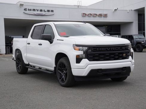 Used 2023 Chevrolet Silverado 1500 Custom w/ LPO, Dark Essentials Package image 2
