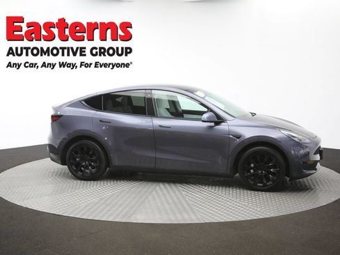 Used 2021 Tesla Model Y Long Range AWD/4WD image 41