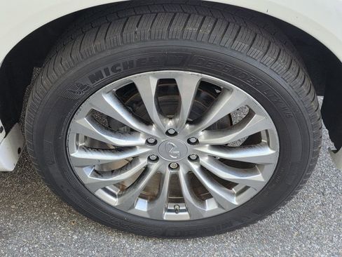 Used 2016 INFINITI QX80 2WD w/ Deluxe Technology Package image 49