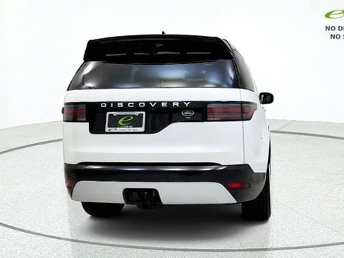 Used 2023 Land Rover Discovery Metropolitan Edition AWD/4WD image 7