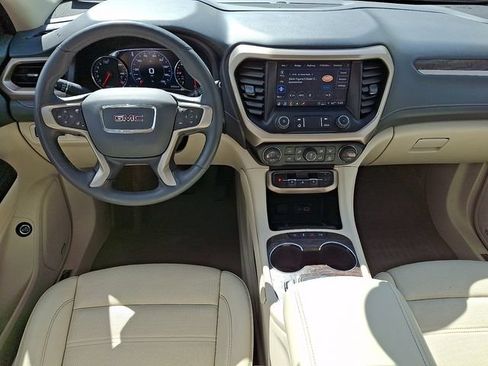 Used 2023 GMC Acadia Denali w/ Denali Ultimate Package AWD/4WD image 13