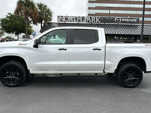 Used 2021 Chevrolet Silverado 1500 LT Trail Boss w/ Bed Protection Package image 5