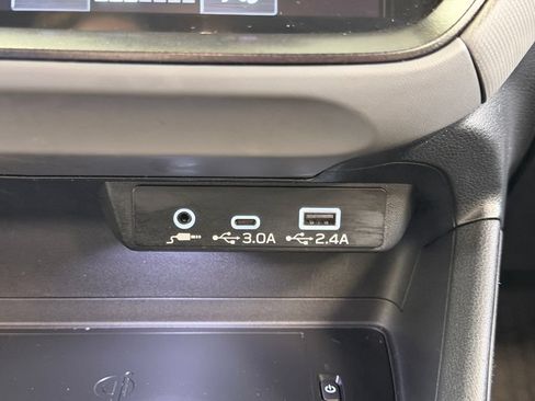 Used 2024 Subaru Crosstrek 2.5i Wilderness w/ Crosstrek Mirror Package AWD/4WD image 52