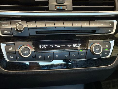 Used 2019 BMW 230i Coupe w/ Premium Package image 10