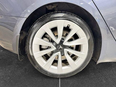 Used 2022 Tesla Model 3 Long Range image 37