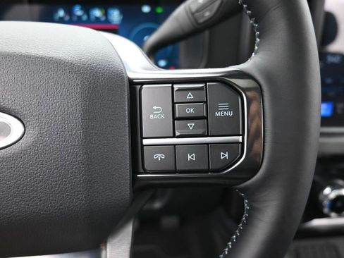 New 2026 Ford F250 Platinum w/ Tremor Off-Road Package image 18