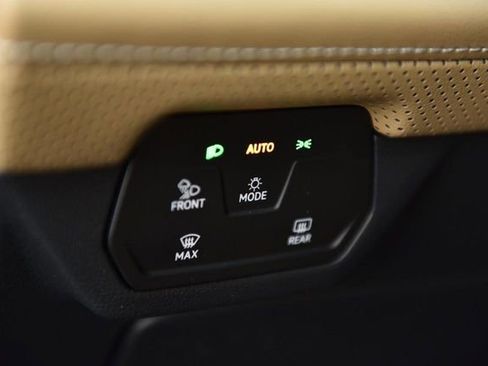 New 2026 Volkswagen Atlas Cross Sport SE AWD/4WD image 10