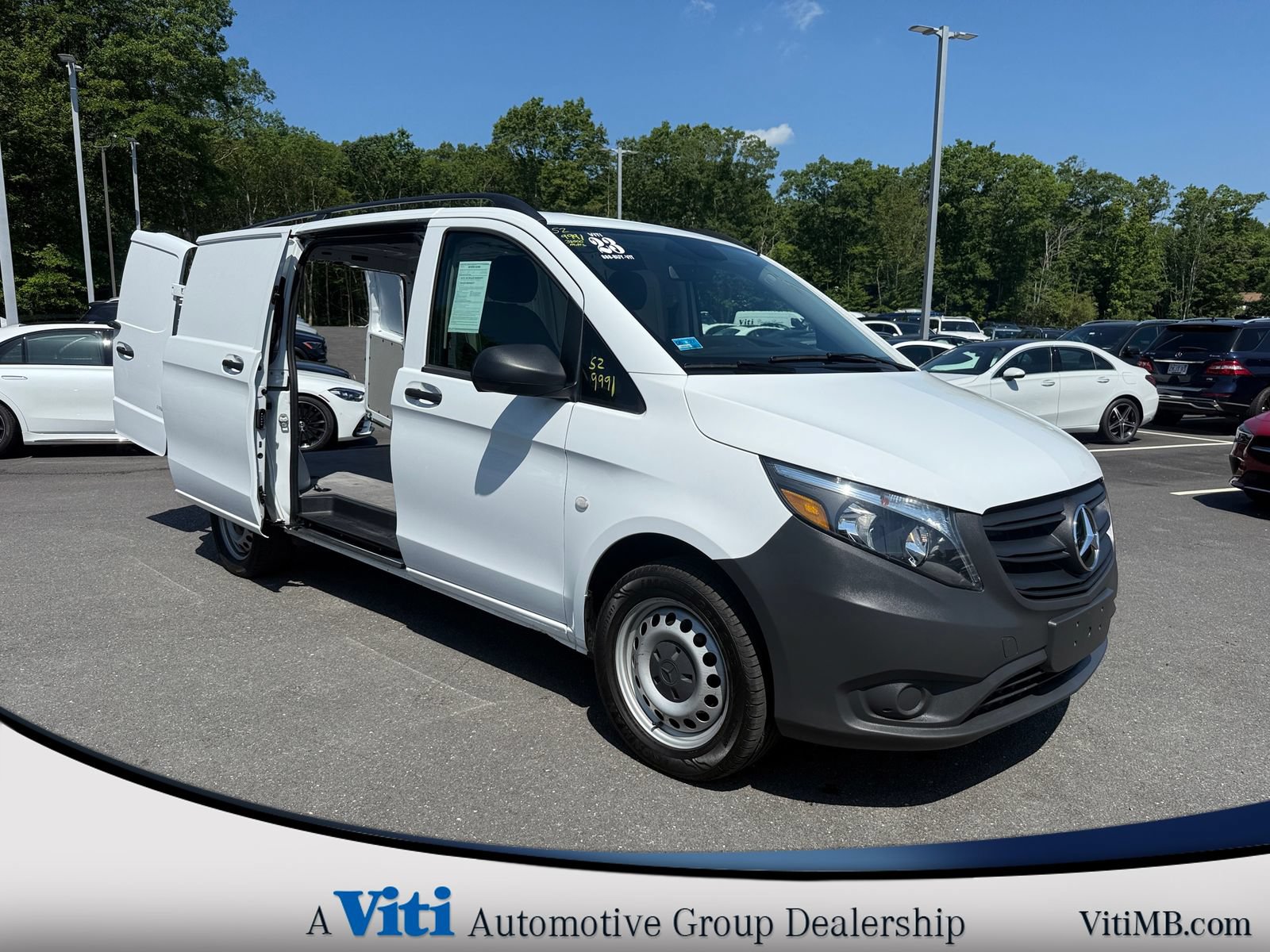 Used 2023 Mercedes-Benz Metris image 22
