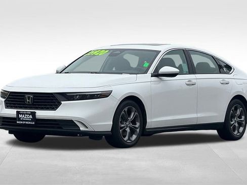 Used 2024 Honda Accord EX image 8