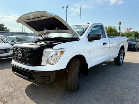 Used 2019 Nissan Titan S w/ S Utility Package AWD/4WD image 10