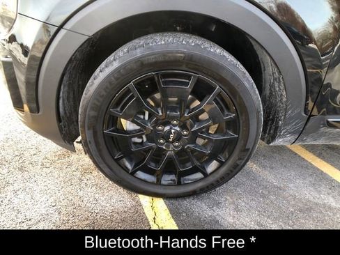 Used 2022 Kia Telluride SX w/ SX Prestige Package image 10