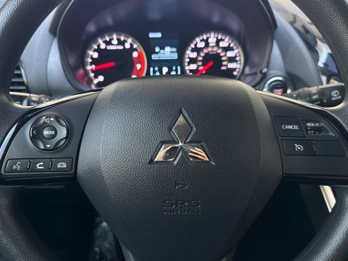 Used 2024 Mitsubishi Eclipse Cross AWD image 11