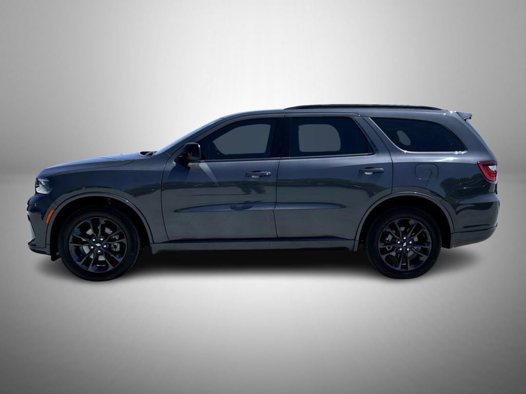Used 2025 Dodge Durango GT w/ Blacktop Package AWD/4WD image 8