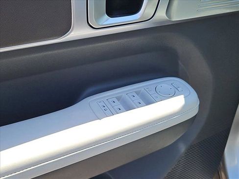 Certified 2024 Hyundai Santa Fe SEL FWD image 12