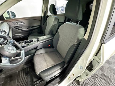 Certified 2023 Nissan Rogue SV AWD/4WD image 15