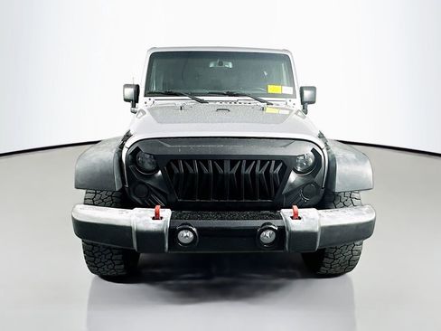 Used 2017 Jeep Wrangler Unlimited Sport AWD/4WD image 2