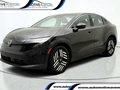 Used 2026 Nissan Leaf SV+ FWD image 1