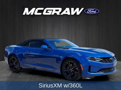 Used 2023 Chevrolet Camaro LT w/ Technology Package RWD image 5