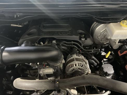 Used 2020 RAM 1500 Big Horn AWD/4WD image 29