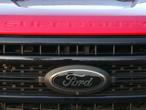 Used 2020 Ford F250 Lariat image 30