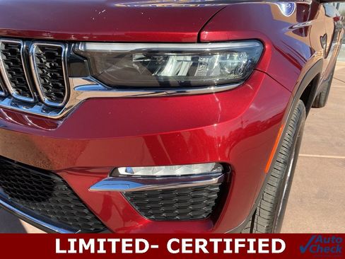 Used 2022 Jeep Grand Cherokee Limited image 3