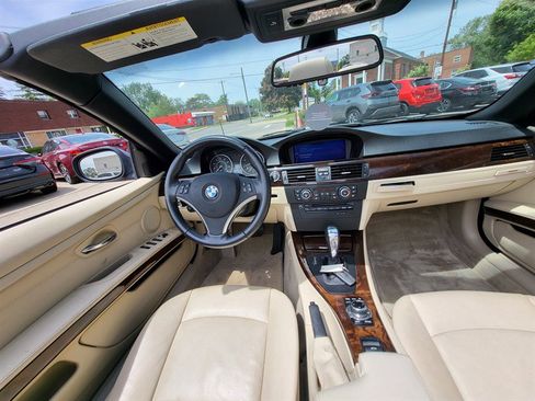 Used 2013 BMW 328i Convertible RWD image 15