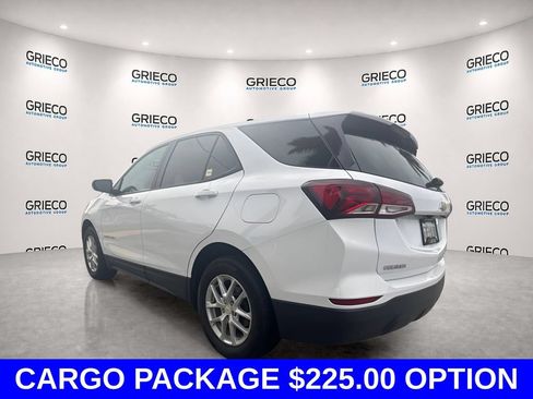 Used 2024 Chevrolet Equinox LS w/ LS Convenience Package FWD image 4