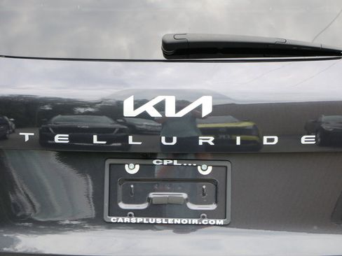 Used 2025 Kia Telluride S AWD/4WD image 5