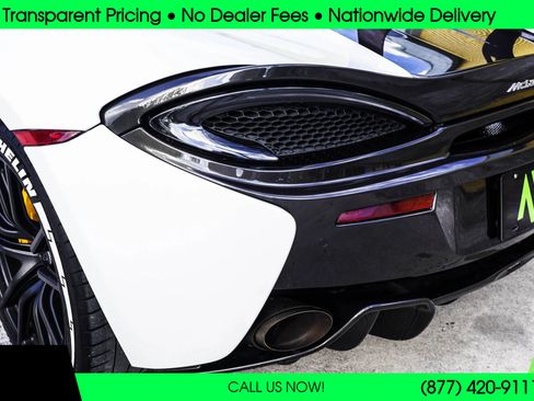 Used 2016 McLaren 570S Coupe 2D image 16
