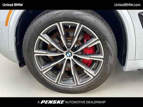 Used 2026 BMW X5 xDrive50e w/ Executive Package AWD/4WD image 2