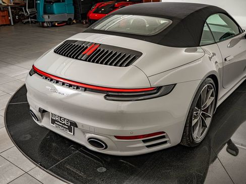 Used 2024 Porsche 911 Carrera S RWD image 23