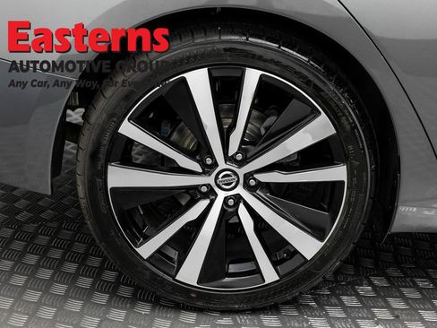 Used 2022 Nissan Altima 2.5 SR FWD image 30
