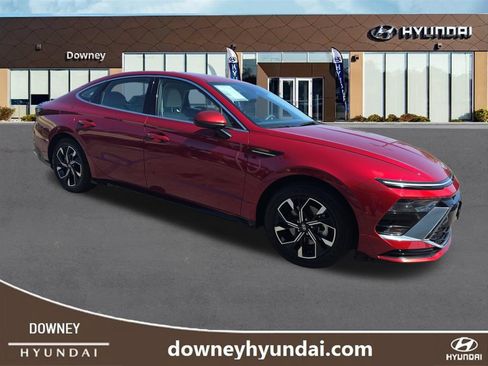 Used 2025 Hyundai Sonata SEL FWD image 7