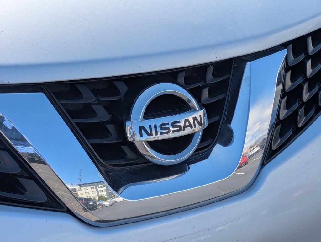 Used 2015 Nissan Juke SV w/ Technology Package AWD/4WD image 11