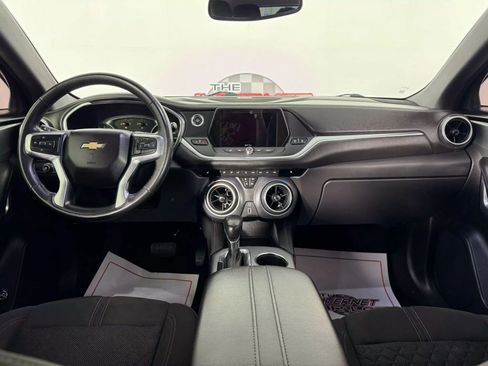 Used 2020 Chevrolet Blazer LT FWD image 11