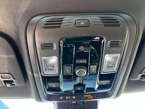 New 2026 GMC Yukon Denali w/ Advanced Technology Package AWD/4WD image 31