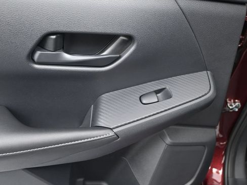 Used 2024 Nissan Sentra SV FWD image 21