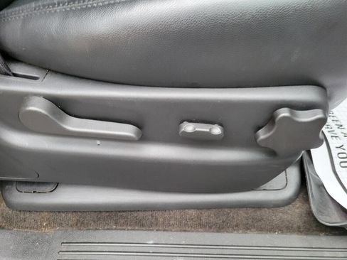 Used 2014 GMC Yukon SLT image 37