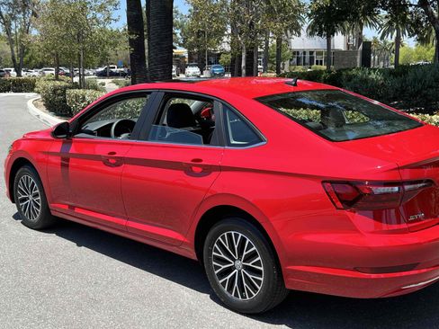 Used 2020 Volkswagen Jetta SE image 51