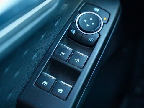 Used 2020 Ford Escape SE Sport image 26