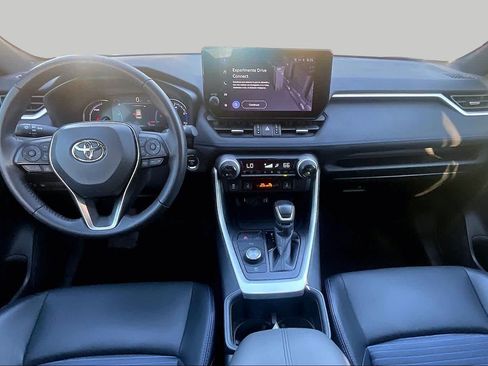 Used 2024 Toyota RAV4 XSE AWD/4WD image 16