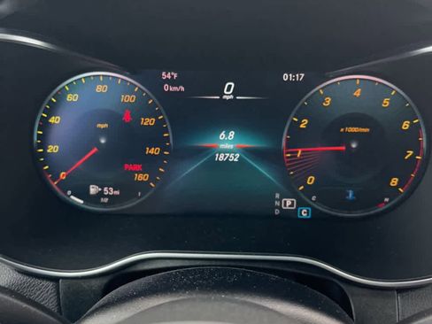 Used 2022 Mercedes-Benz GLC 300 4MATIC image 13
