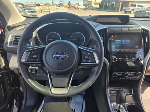 Used 2019 Subaru Ascent Premium AWD/4WD image 16