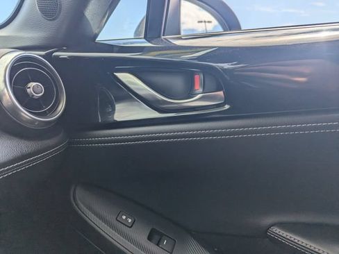 Used 2025 MAZDA MX-5 Miata RF Grand Touring RWD image 28