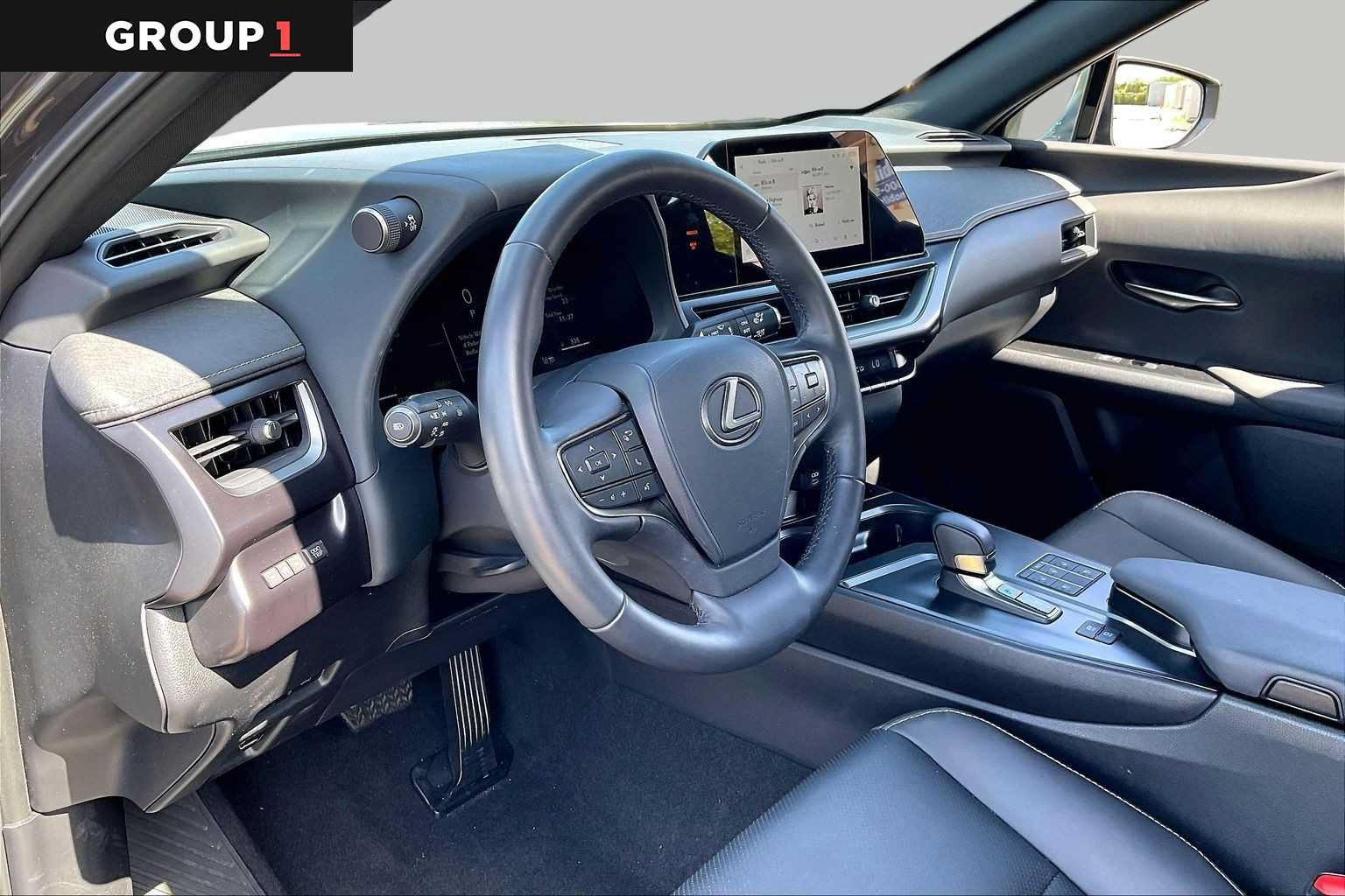 Used 2026 Lexus UX 300h FWD w/ Cold Area Package image 15
