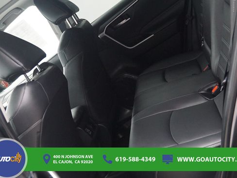 Used 2022 Toyota RAV4 XLE Premium FWD image 14