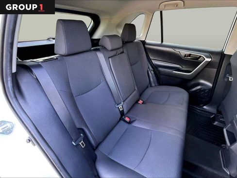 Used 2020 Toyota RAV4 LE w/ All Weather Liner Package AWD/4WD image 20