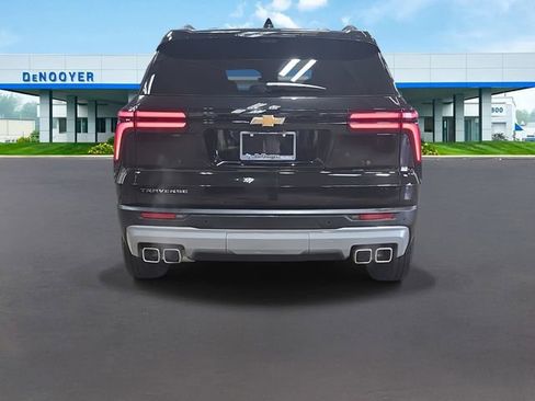 New 2026 Chevrolet Traverse LT w/ Driver Confidence Package image 8